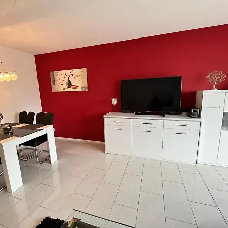 Aminas Ferienwohnung 3 Appartement *